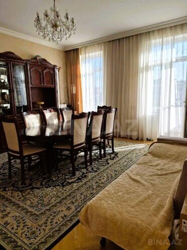 Продаётся 3-комн. вторичка 86 м², м. Ичеришехер, photo 3 from 13