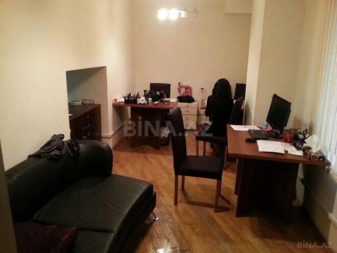 Продаётся 2-комн. офис 190 м², м. Ичеришехер, photo 10 from 20