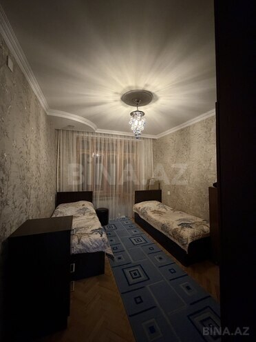 Продаётся 3-комн. вторичка 90 м², пос. Бакиханова, photo 12 from 27