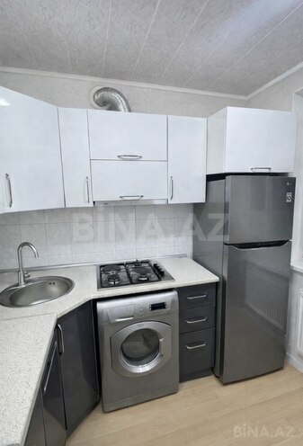 Satılır 3 otaqlı köhnə tikili 63 m², Bakıxanov q., photo 11 from 17