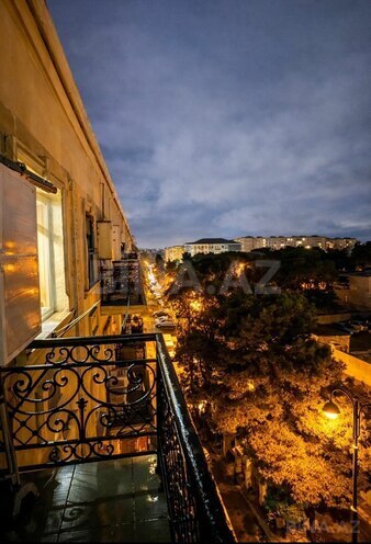 Satılır 3 otaqlı köhnə tikili 63 m², Bakıxanov q., photo 15 from 17