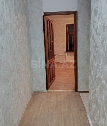 Продаётся 1-комн. вторичка 30 м², м. Иншаатчылар, photo 4 from 13