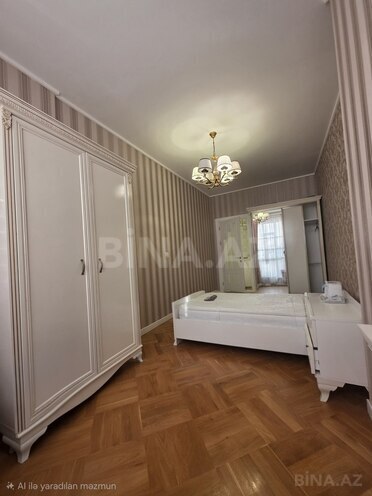 Продаётся 3-комн. новостройка 131 м², м. Элмляр Академиясы, photo 8 from 17