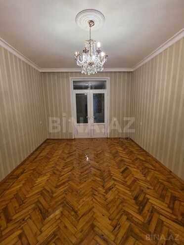 Продаётся 2-комн. вторичка 71 м², photo 17 from 27
