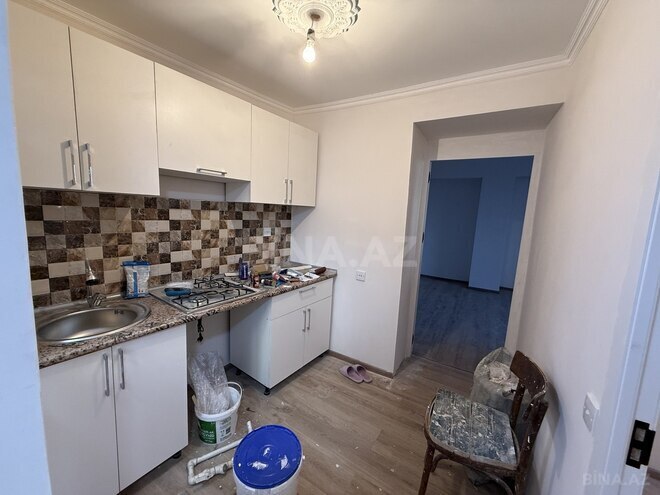 Satılır 3 otaqlı köhnə tikili 45 m², Sahil m., photo 10 from 22