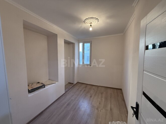 Satılır 3 otaqlı köhnə tikili 45 m², Sahil m., photo 18 from 22