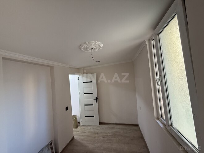 Satılır 3 otaqlı köhnə tikili 45 m², Sahil m., photo 16 from 22
