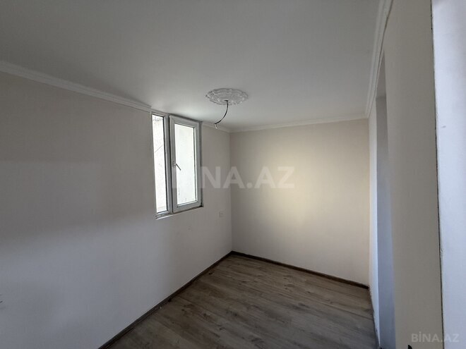 Satılır 3 otaqlı köhnə tikili 45 m², Sahil m., photo 17 from 22