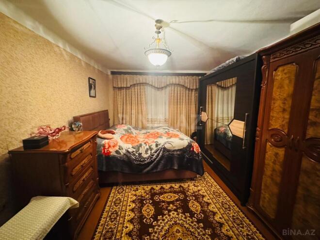 Продаётся 3-комн. вторичка 70 м², м. Нефтчиляр, photo 5 from 13