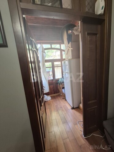 Satılır 2 otaqlı köhnə tikili 70 m², Sahil m., photo 5 from 12