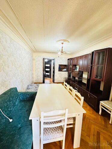İcarəyə verilir 2 otaqlı köhnə tikili 60 m², Qara Qarayev m., photo 11 from 16