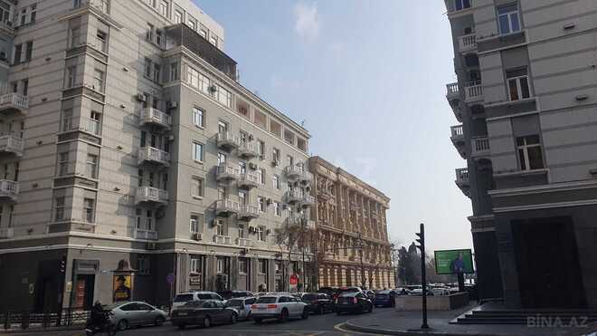 İcarəyə verilir 3 otaqlı köhnə tikili 140 m², Sahil m., photo 12 from 25