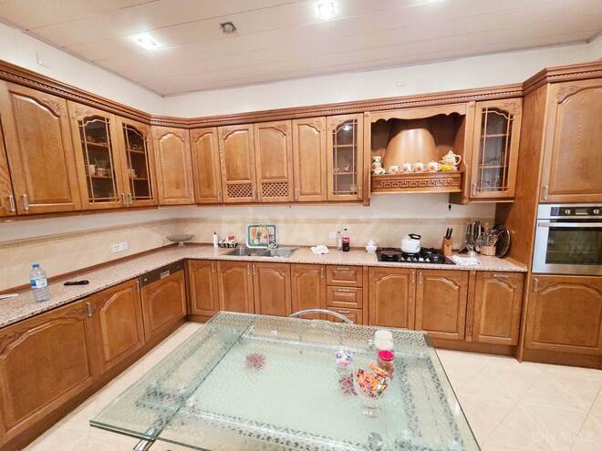 İcarəyə verilir 7 otaqlı həyət evi/bağ evi 300 m², 7-ci mikrorayon q., photo 9 from 30