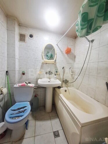 İcarəyə verilir 3 otaqlı köhnə tikili 65 m², İnşaatçılar m., photo 23 from 24