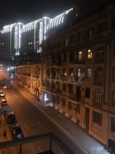 Сдаётся 1-комн. вторичка 35 м², м. Ичеришехер, photo 4 from 19