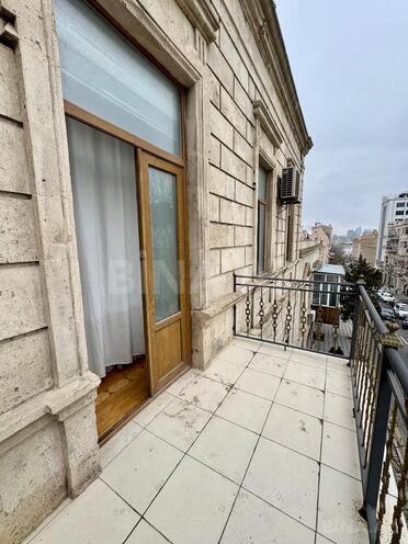 Сдаётся 4-комн. офис 200 м², м. Ичеришехер, photo 15 from 18