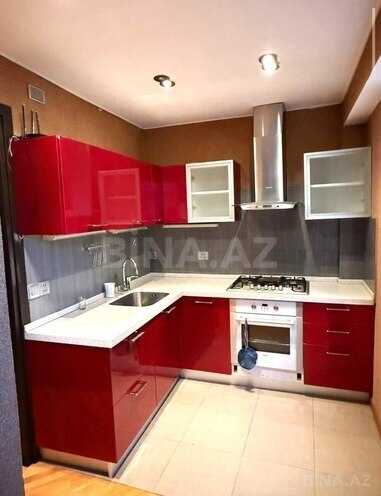 İcarəyə verilir 3 otaqlı köhnə tikili 75 m², Qara Qarayev m., photo 6 from 21