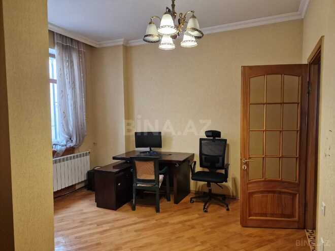 Сдаётся 5-комн. дом/дача 240 м², м. Нефтчиляр, photo 8 from 23