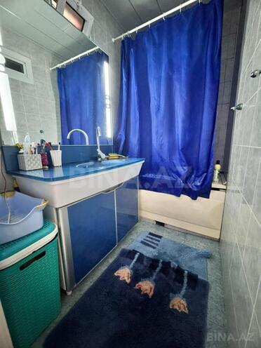 Satılır 4 otaqlı köhnə tikili 102 m², Xalqlar Dostluğu m., photo 8 from 10