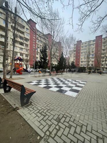 Satılır 5 otaqlı köhnə tikili 130 m², İnşaatçılar m., photo 4 from 18