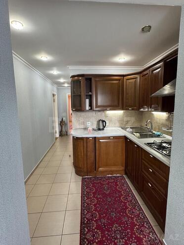 Сдаётся 3-комн. вторичка 90 м², Ясамальский р., photo 15 from 17