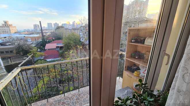 İcarəyə verilir 3 otaqlı köhnə tikili 70 m², Nizami m., photo 15 from 24