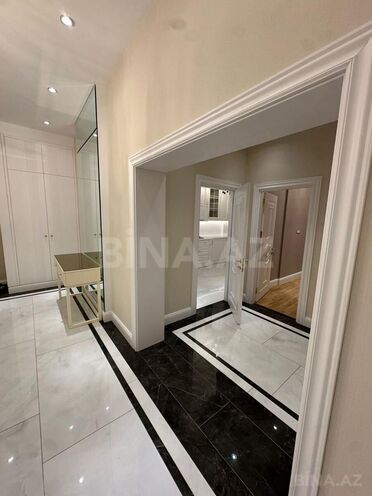 Сдаётся 4-комн. новостройка 180 м², м. Низами, photo 16 from 28