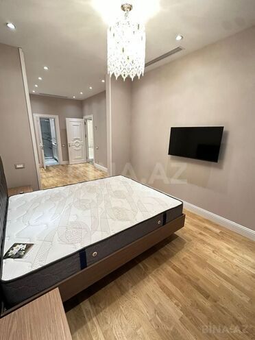 Сдаётся 4-комн. новостройка 180 м², м. Низами, photo 8 from 28