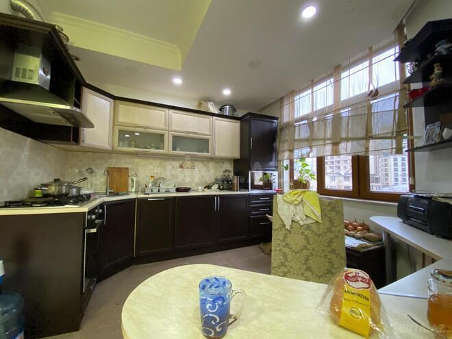 Продаётся 3-комн. вторичка 125 м², м. Ичеришехер, photo 19 from 26