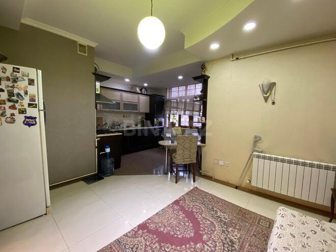 Продаётся 3-комн. вторичка 125 м², м. Ичеришехер, photo 18 from 26