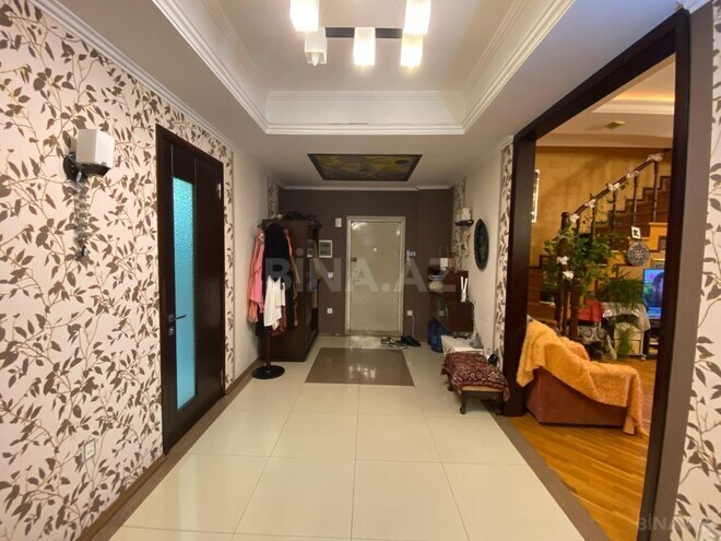 Продаётся 3-комн. вторичка 125 м², м. Ичеришехер, photo 16 from 26