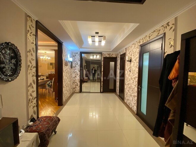 Продаётся 3-комн. вторичка 125 м², м. Ичеришехер, photo 17 from 26