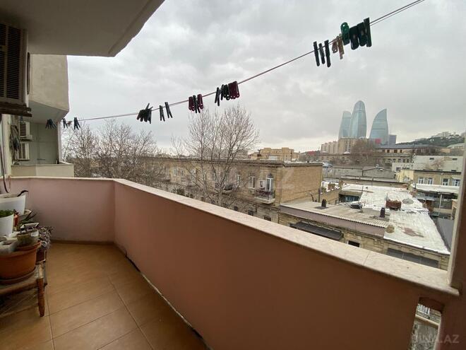 Продаётся 3-комн. вторичка 125 м², м. Ичеришехер, photo 10 from 26