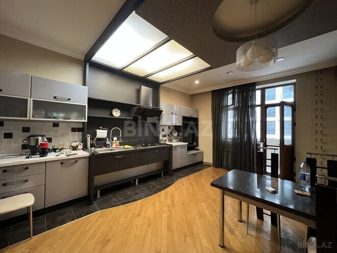 Продаётся 4-комн. новостройка 223 м², Насиминский  р., photo 9 from 26