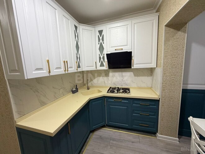 Продаётся 2-комн. вторичка 63 м², м. Ази Асланов, photo 19 from 20