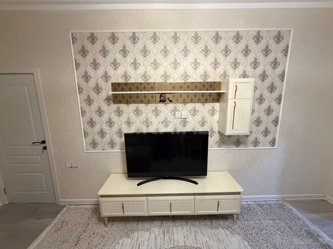 Продаётся 2-комн. вторичка 63 м², м. Ази Асланов, photo 4 from 20