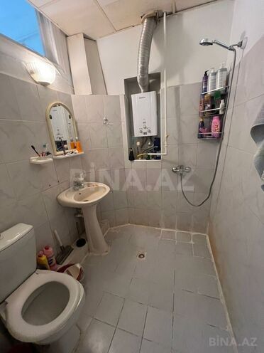 Продаётся 1-комн. вторичка 40 м², м. Низами, photo 5 from 8