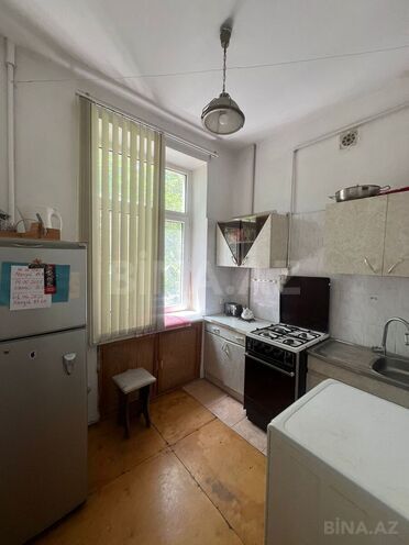 Продаётся 1-комн. вторичка 40 м², м. Низами, photo 4 from 8