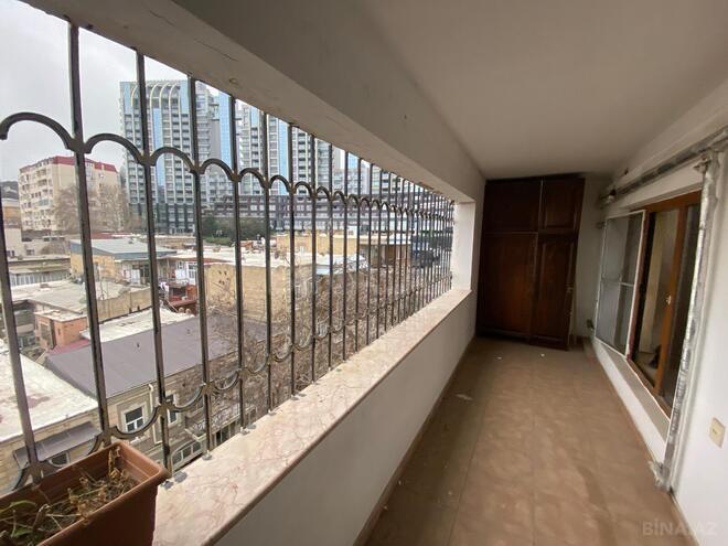 Satılır 4 otaqlı köhnə tikili 125 m², İçəri Şəhər m., photo 13 from 24