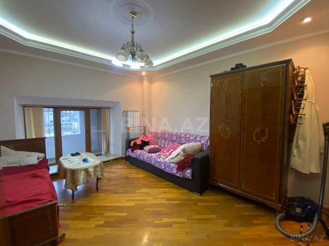 Satılır 4 otaqlı köhnə tikili 125 m², İçəri Şəhər m., photo 18 from 24