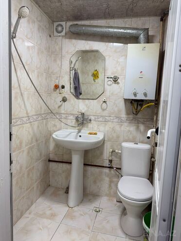 Satılır 1 otaqlı köhnə tikili 40 m², Elmlər Akademiyası m., photo 12 from 13