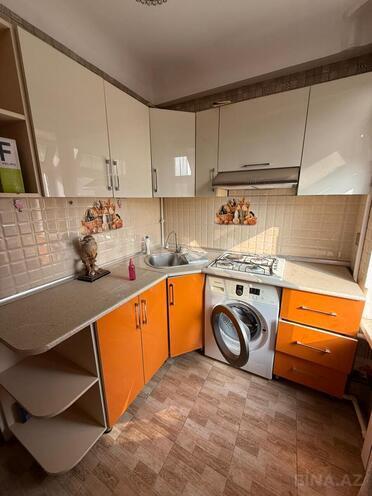 Продаётся 1-комн. вторичка 35 м², м. Нефтчиляр, photo 4 from 12