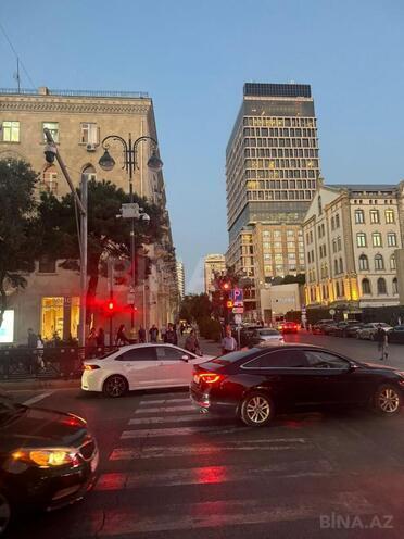 İcarəyə verilir 2 otaqlı yeni tikili 70 m², Sahil m., photo 13 from 16