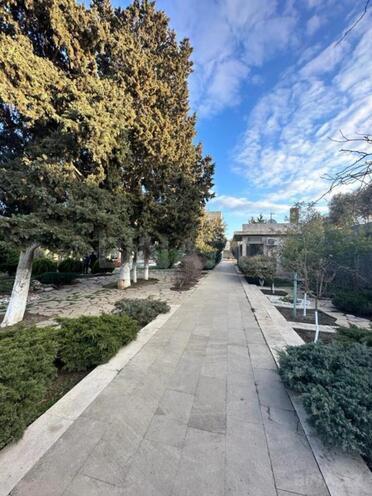 Satılır 10 otaqlı həyət evi/bağ evi 750 m², Mərdəkan q., photo 31 from 32