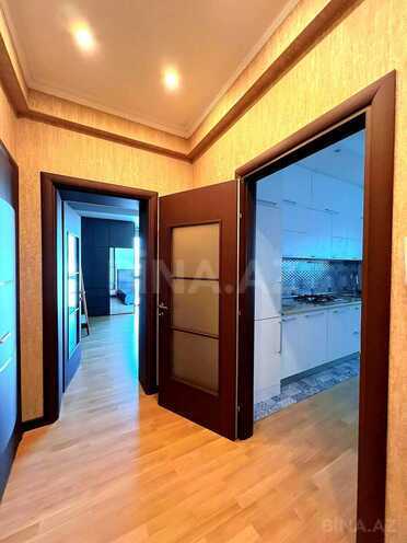 Продаётся 2-комн. новостройка 70.5 м², м. Элмляр Академиясы, photo 18 from 30