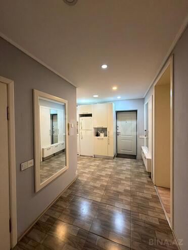 Satılır 3 otaqlı köhnə tikili 80 m², Sahil m., photo 29 from 32