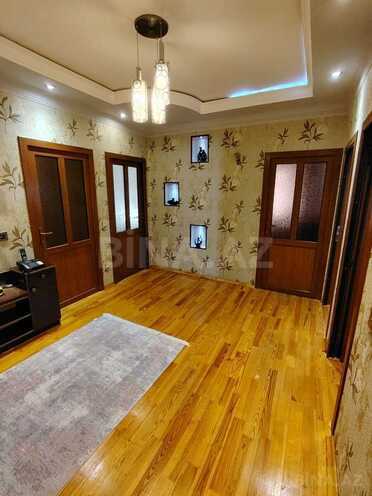 Satılır 4 otaqlı köhnə tikili 113 m², Hövsan q., photo 13 from 24