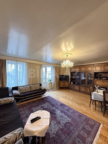 Продаётся 4-комн. вторичка 120 м², м. Низами, photo 12 from 26