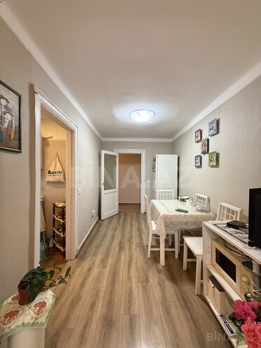 Продаётся 4-комн. вторичка 120 м², м. Низами, photo 17 from 26