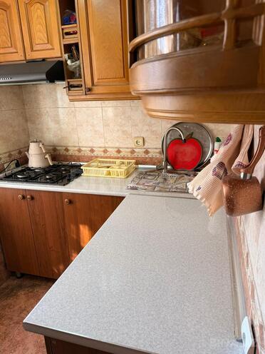 Продаётся 3-комн. вторичка 75 м², м. Нариман Нариманов, photo 9 from 13